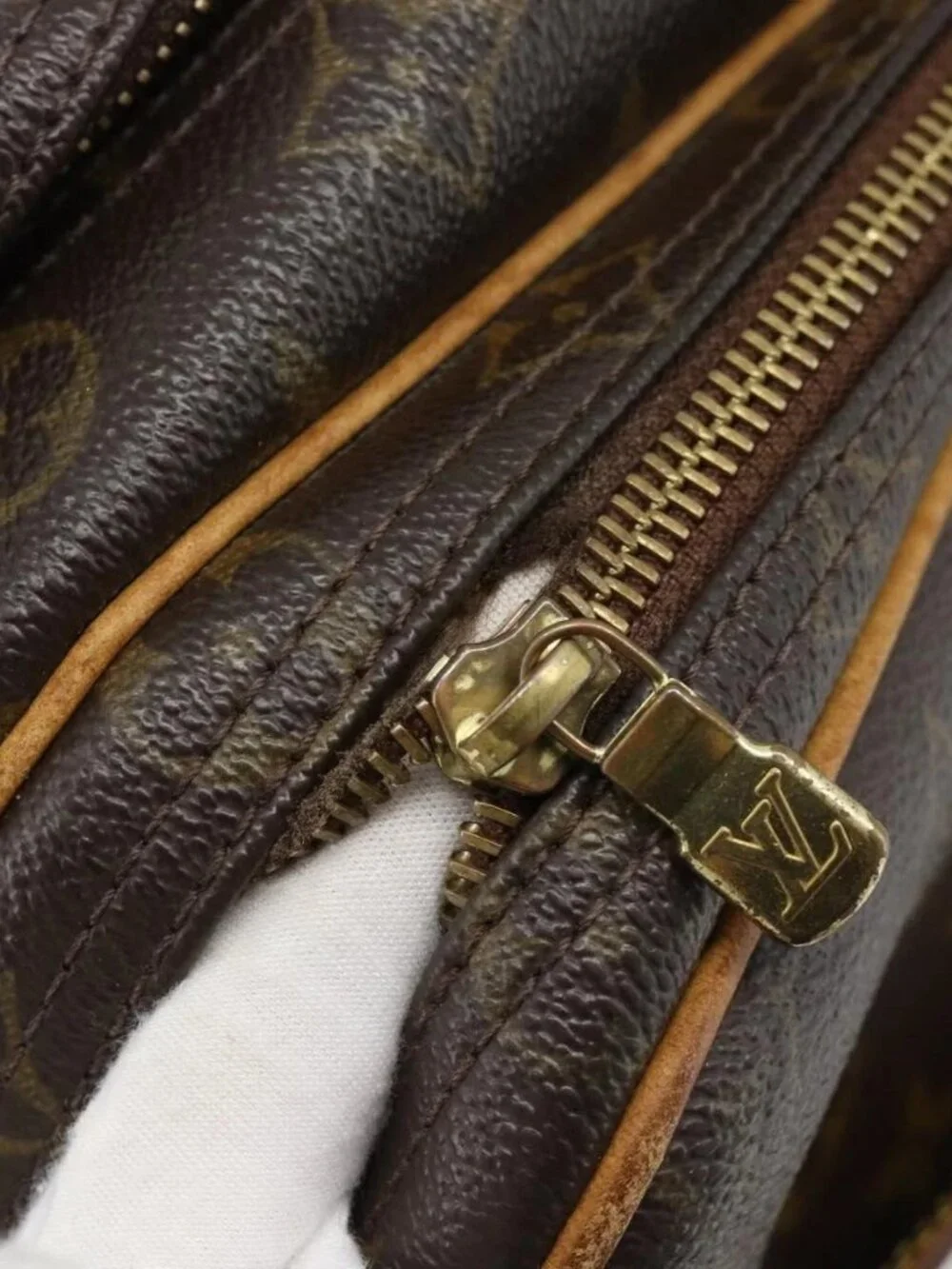 LOUIS VUITTON Monogram Reporter PM Shoulder Bag M45254 LV Auth BA13482